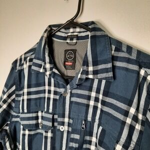 Wrangler ATG Plaid Blue White Men's Medium Long Sleeve Button Shirt Elbow Pads